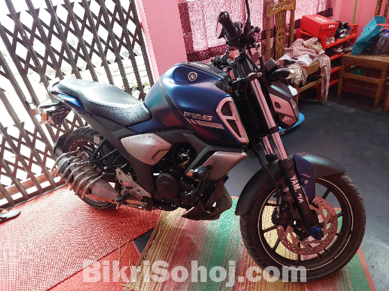 Yamaha Fzs v3 abs